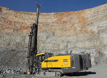 Quarry drilling operations for aggregate production at RQT Crusher Oman