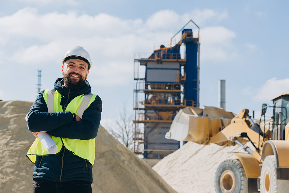 RQT Crusher aggregate processing plant supplying construction materials in Oman